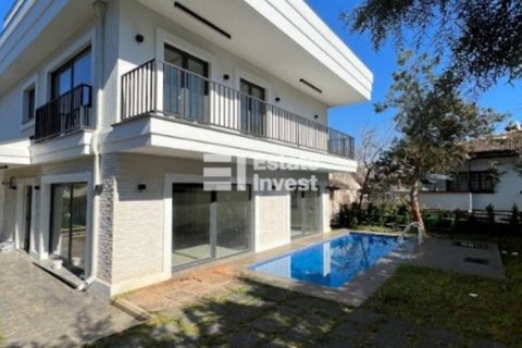 5 bedrooms Villa in Khanh Hoa, Vietnam No. 114489 1