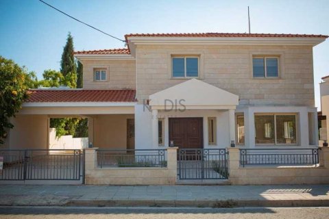 4 bedrooms Villa in Latsia, Cyprus No. 80640 1