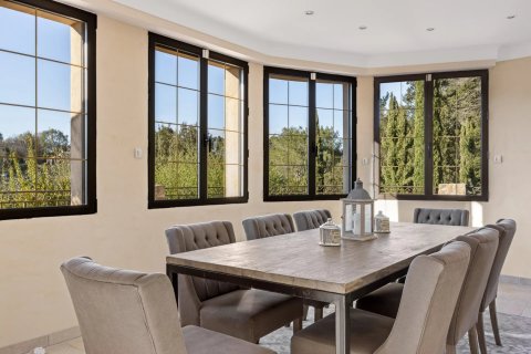 4 bedrooms Villa in Mougins, France No. 68889 5