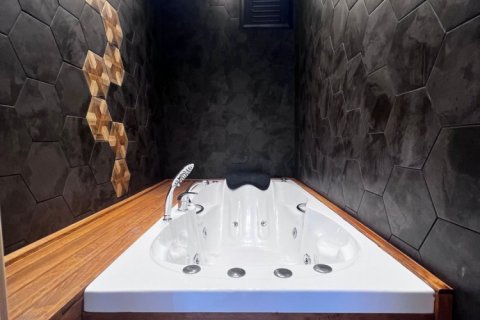 3 dormitorios Apartment en Khanh Hoa, Vietnam No. 15136 2