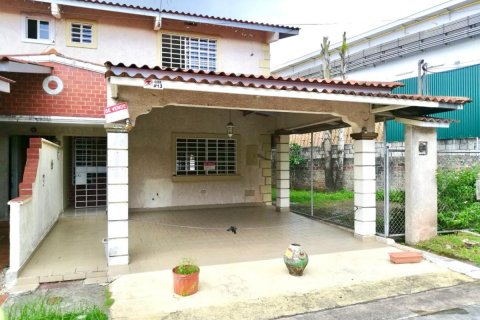 3 bedrooms House in Arraijan, Panama No. 129471