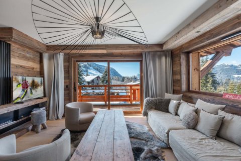 4 bedrooms Apartment in Megeve, France No. 99360 2