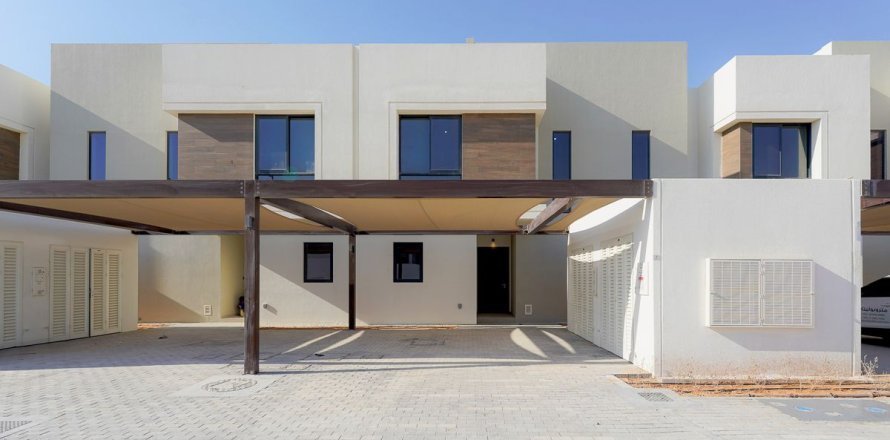 3 bedrooms Townhouse in Darna, Vietnam No. 95399