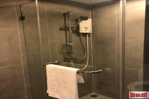 2 bedrooms Apartment in Bangkok, Thailand No. 97071 12