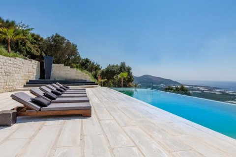 3 bedrooms Villa in Chania, Greece No. 23896 6