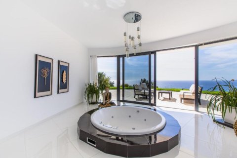 3 bedrooms Villa in Chania, Greece No. 23896 23