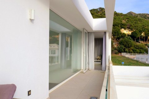 4 bedrooms Villa in La Da, Vietnam No. 83958 11