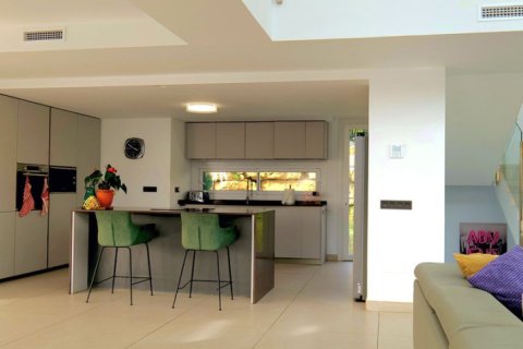 4 bedrooms Villa in La Da, Vietnam No. 83958 27
