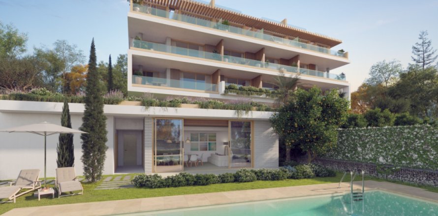 3 bedrooms Apartment in Torremolinos, Spain No. 111256