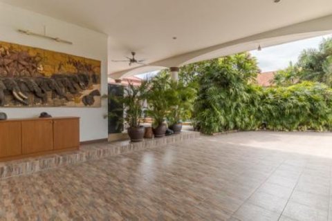 3 bedrooms Villa in Hua Hin, Thailand No. 96548 7