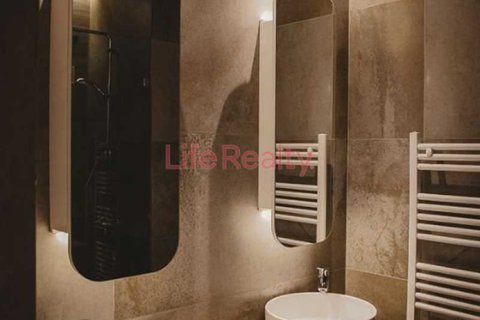 2 bedrooms Apartment in Limassol, Cyprus No. 102784 7