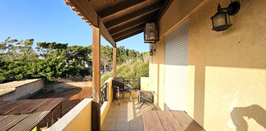 7 bedrooms Building in Heraklion, Greece No. 107640