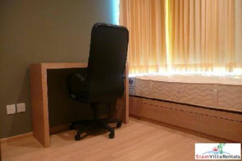 2 bedrooms Apartment in Bangkok, Thailand No. 95709 2