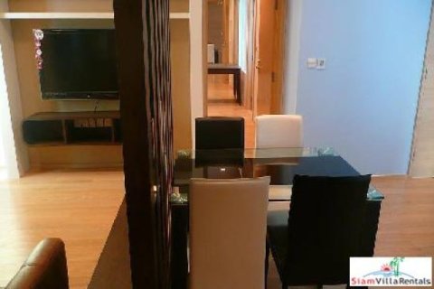 2 bedrooms Apartment in Bangkok, Thailand No. 95709 8