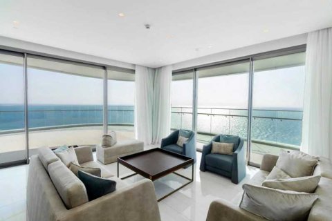 2 bedrooms Apartment in Germasogeia, Cyprus No. 103820 6