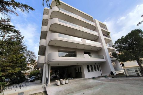 3 bedrooms Apartment in Voula, Greece No. 108441 1