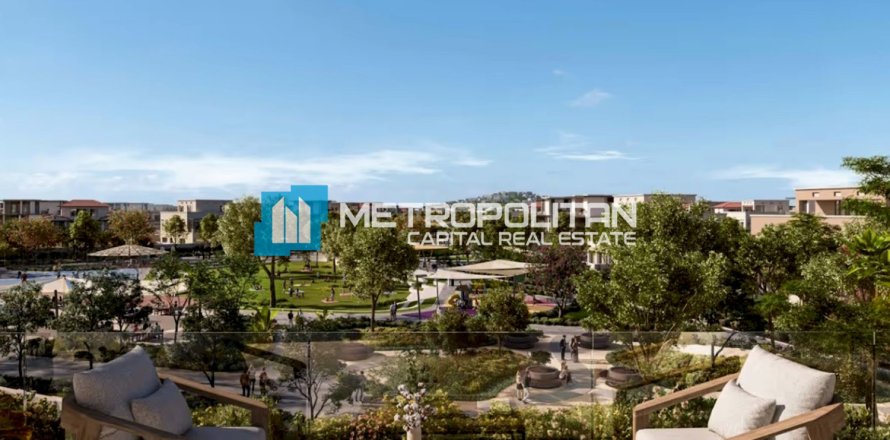 800m² Land in Al Hudayriat Island, UAE No. 121064