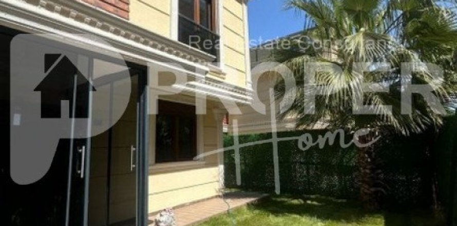 5 rooms Villa in Dao Huu Canh, Vietnam No. 12652