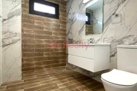 3 bedrooms Apartment in Germasogeia, Cyprus No. 83333 14