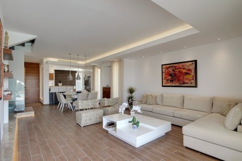 3 bedrooms House in Geroskípou, Cyprus No. 37265 11