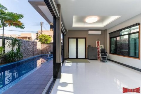 2 bedrooms Villa in Rawai, Thailand No. 96389 24