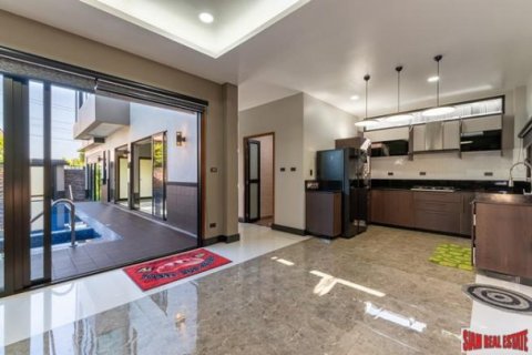 2 bedrooms Villa in Rawai, Thailand No. 96389 23