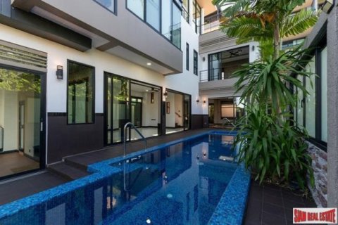 2 bedrooms Villa in Rawai, Thailand No. 96389 27