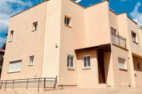 3 dormitorios Maisonette en Germasogeia, Cyprus No. 81748 7