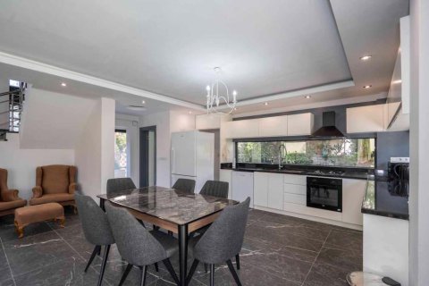 Вилла с 5 комнатами в Nong Ha, Вьетнам №21040 15