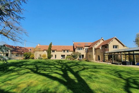 9 bedrooms Villa in Adainville, France No. 84194 10