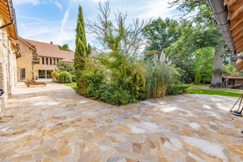 9 bedrooms Villa in Adainville, France No. 84194 14