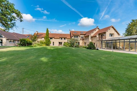 9 bedrooms Villa in Adainville, France No. 84194 2