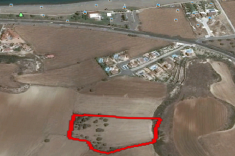 Commercial property à Polis, Cyprus No. 35644 1