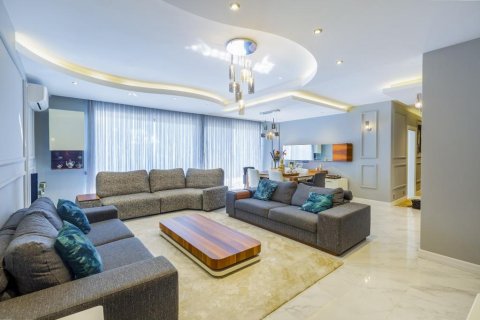 Квартира с 7 комнатами в Аланья, Турция №74053