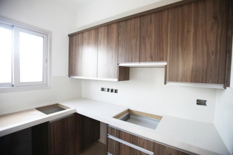 4 bedrooms Villa in Nicosia, Cyprus No. 106970 2