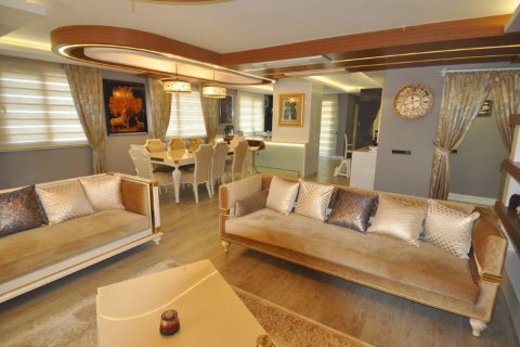 4 rooms Apartment in Oba, Turkey No. 82363