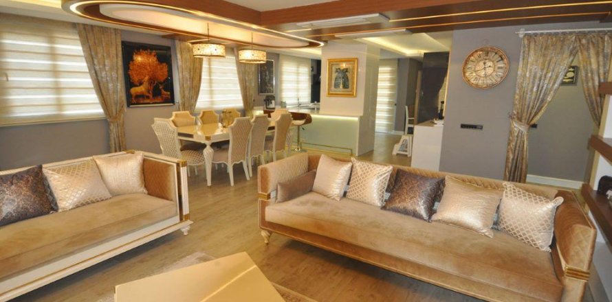 4 rooms Apartment in Oba, Turkey No. 82363