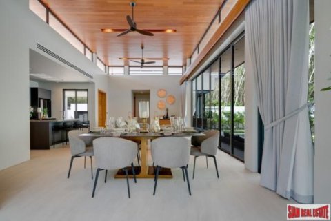 3 bedrooms Villa in Phuket, Thailand No. 96402 5