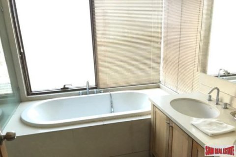 2 bedrooms Apartment in Bangkok, Thailand No. 95910 15