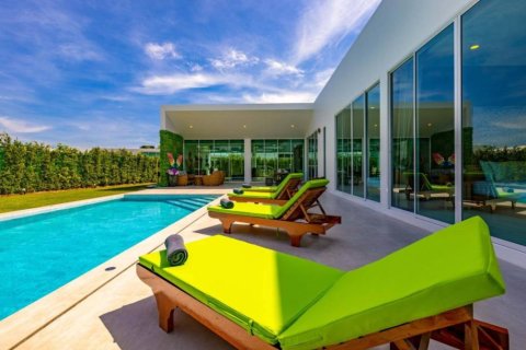 4 bedrooms Villa in Hua Hin, Thailand No. 97292 4