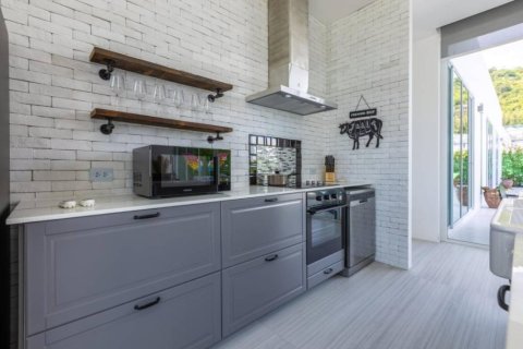 4 bedrooms Villa in Hua Hin, Thailand No. 97292 10