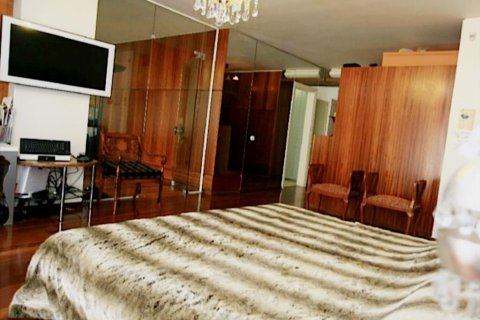 5 bedrooms House in Glyfada, Greece No. 59249 11