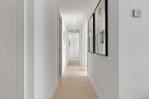 3 bedrooms Penthouse in Dinh An, Vietnam No. 27390 11