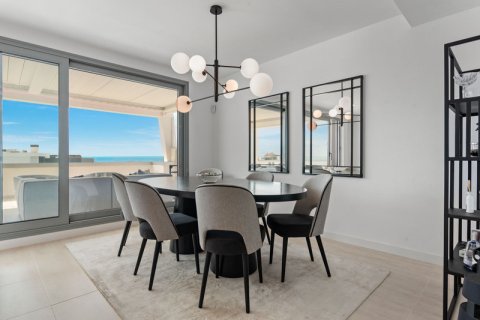 3 bedrooms Penthouse in Dinh An, Vietnam No. 27390 27