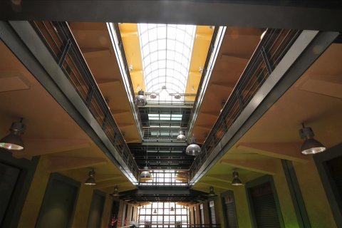 5756m² Building in Piraeus, Greece No. 59024 7