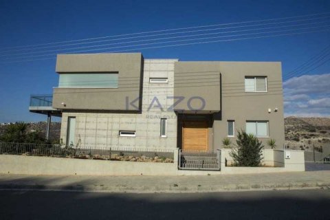 6 bedrooms House in Mesa Geitonia, Cyprus No. 63402 2