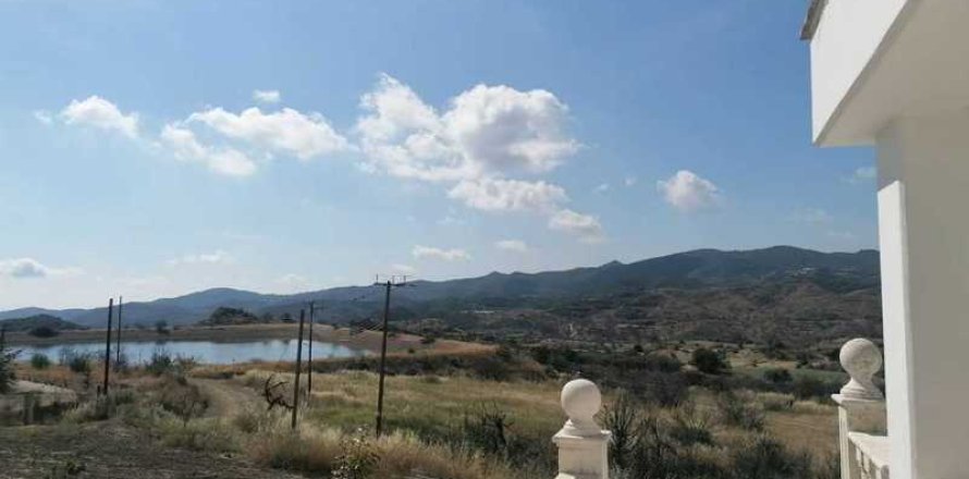 4 chambres House à Limassol, Cyprus No. 30679