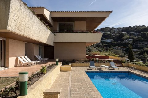 5 bedrooms Villa in Villefranche-sur-Mer, France No. 100292 8