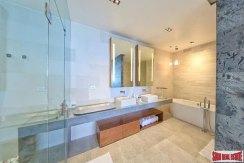 4 bedrooms Villa in Ko Samui, Thailand No. 96736 16