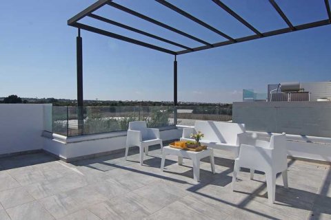 3 bedrooms Villa in Famagusta, Cyprus No. 101511 9